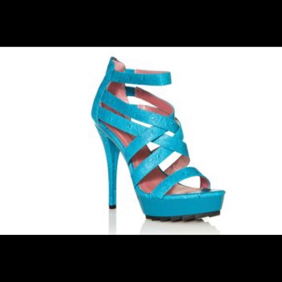 New in Box JustFab Teal Ostrich texture Sandal8.5 - Picture 2 of 6